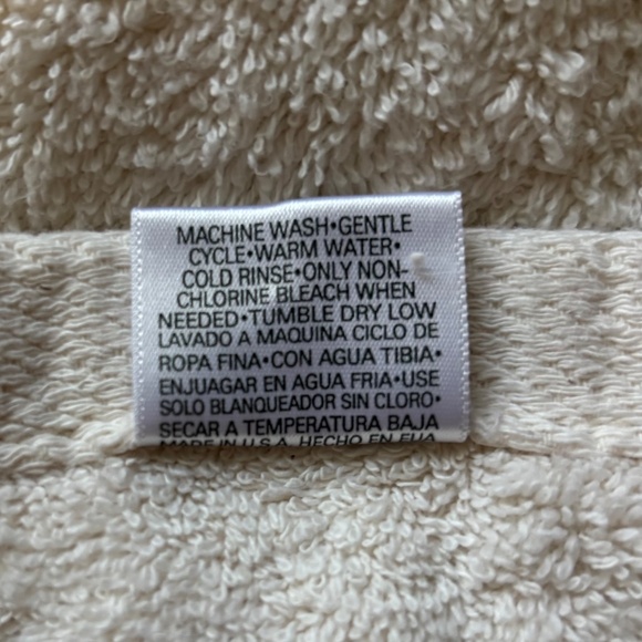 Vintage Croscill  Brocade trim towel set - Picture 5 of 6